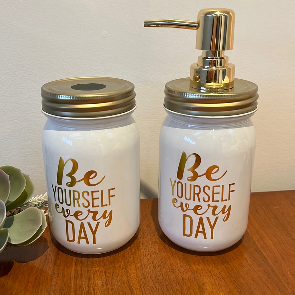 MASON JAR soap dispenser & toothbrush holder + FREE bamboo toothbrush - Picture 3 of 4